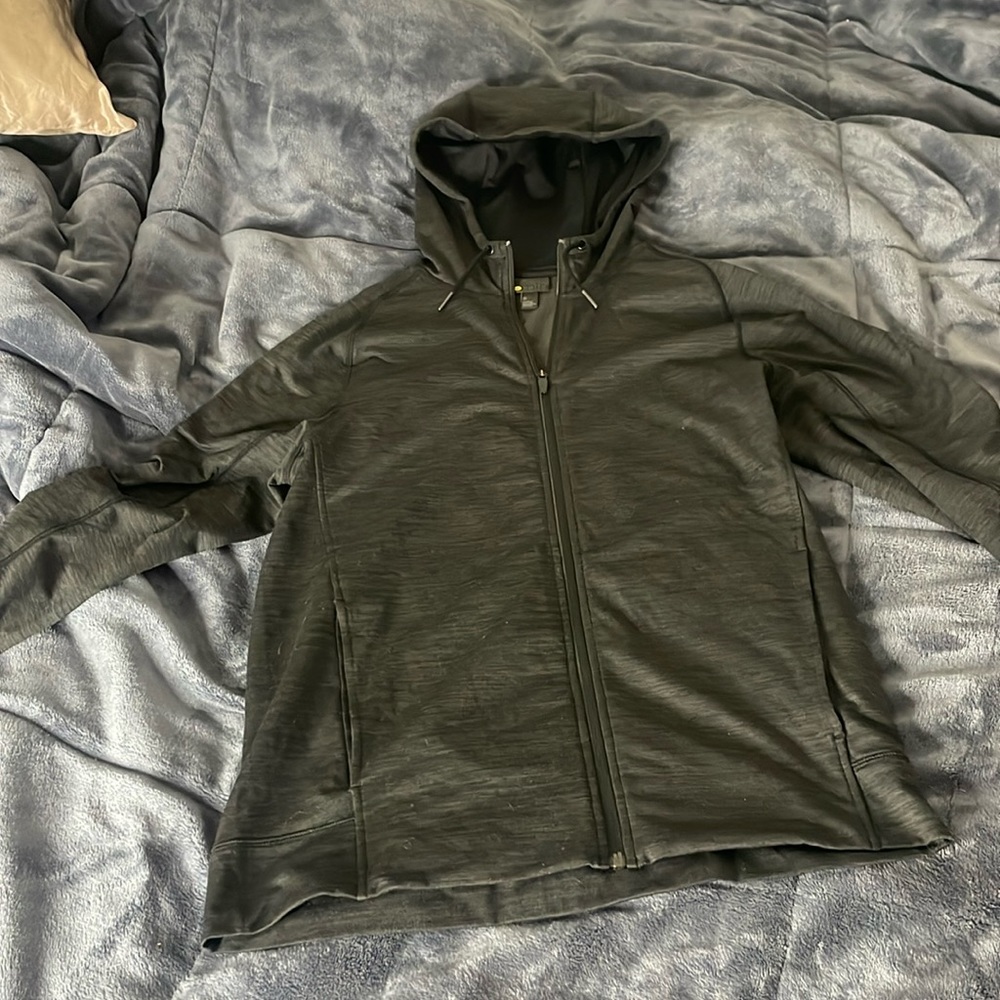 Work out zip up